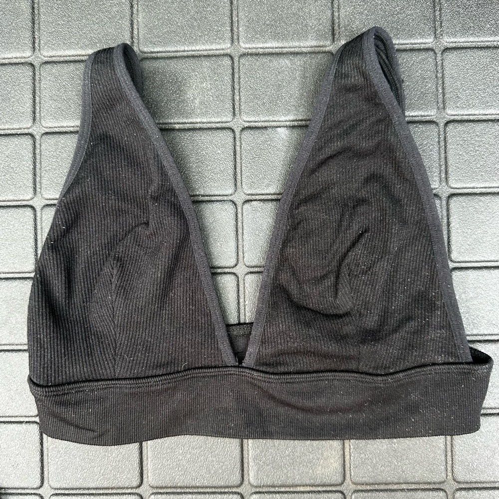 Various bras (all included in the price)